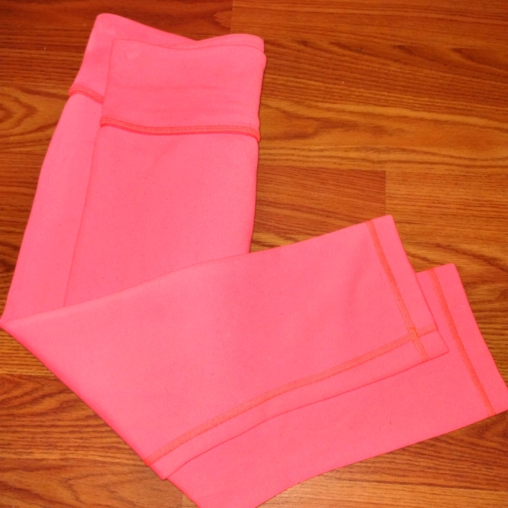Lululemon 6